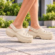 Жіночі Crocs Stomp Clog Bone